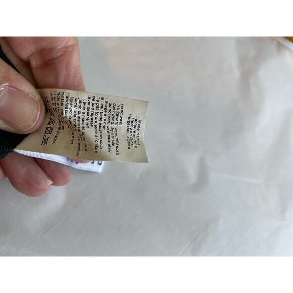 Profile by Gottex Strapless Belle Curve Ruffled Slimming Swim Dress black Size 8 - Picture 7 of 7